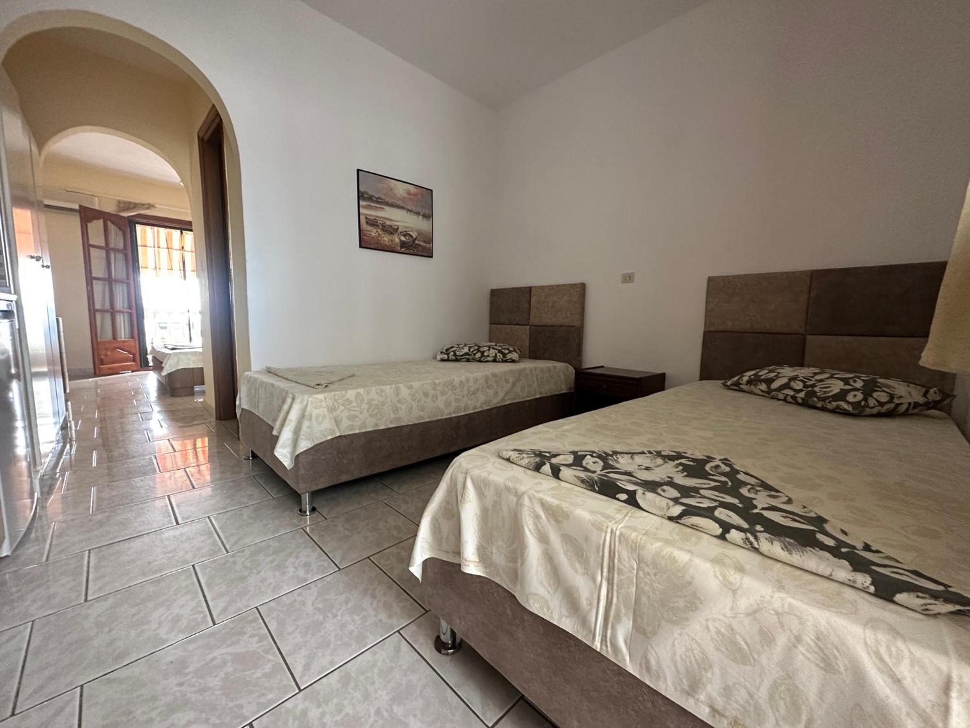 The Flower Apartments Toroni Extérieur photo